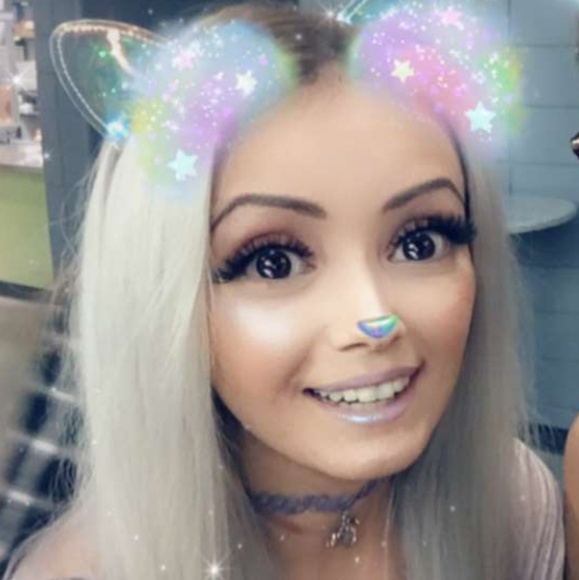 Meet your Posher, Angela - Picture 5 of 8